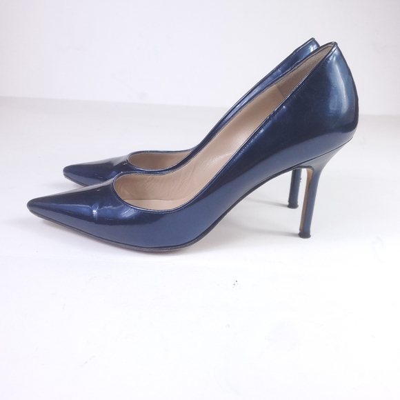 Manolo Blahnik Blue Patent Leather Heels - Picture 3 of 9
